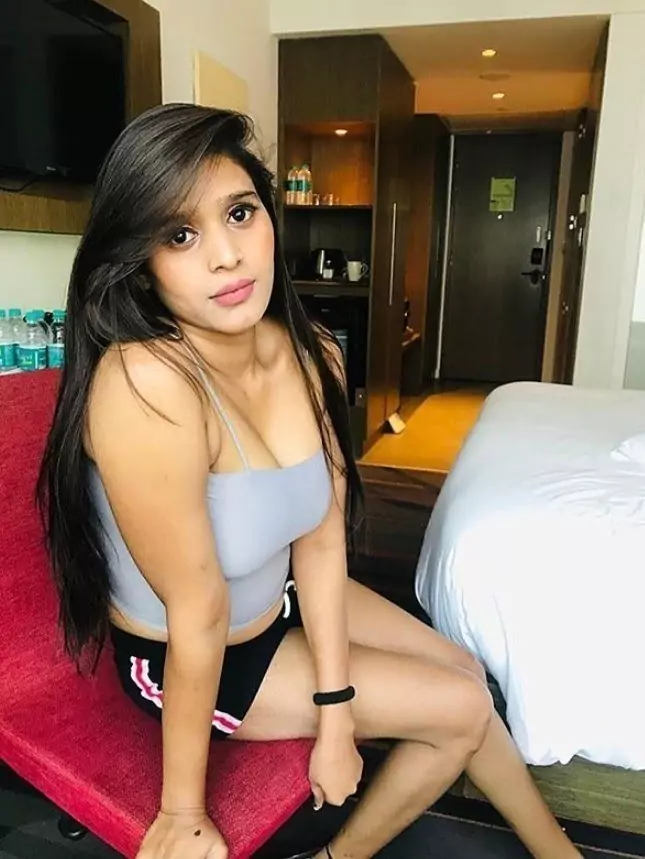 कॉल गर्ल्स सर्विस  तिरोड़ा